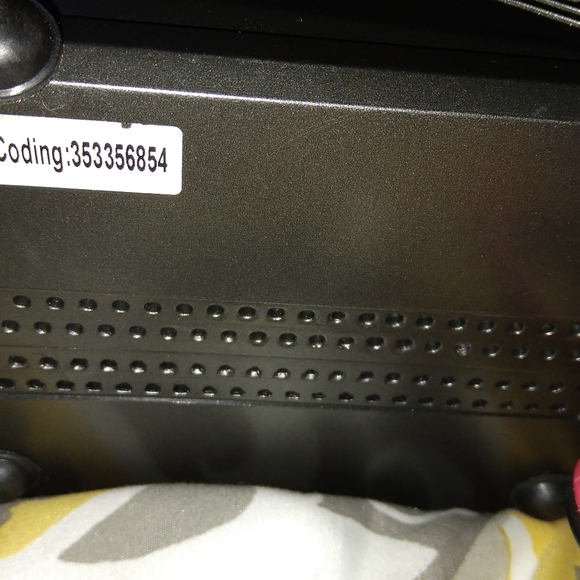 Venom 80w X2 battery charger - Picture 4 of 10